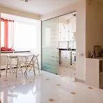 شقة 2br With Balcony - Italian Church & View