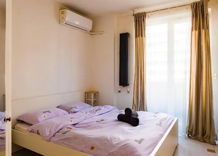 2br With Balcony - Italian Church & View Apartamento Bucareste